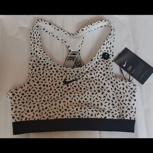 NWT Nike Sports Bra XL